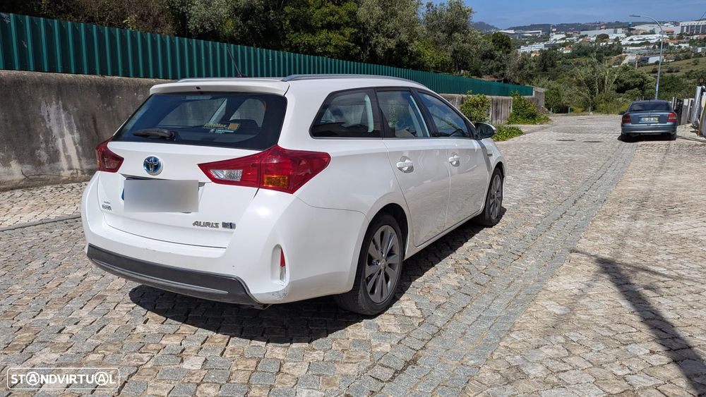 Toyota Auris 1.8 HSD P.Te.+17+E.Al.+Navi - 11