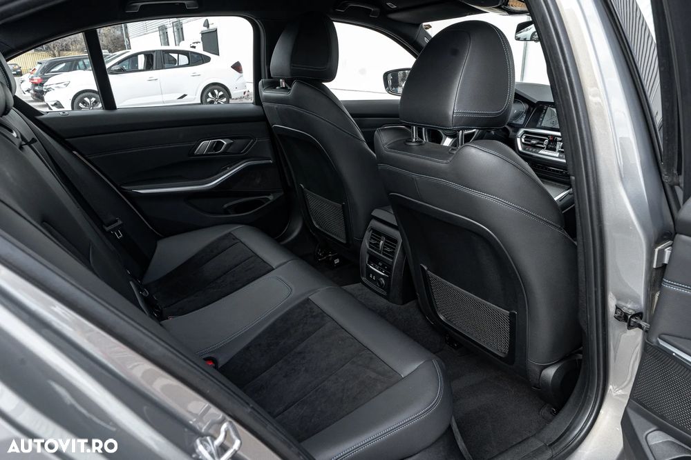 BMW Seria 3 330e Aut. M Sport - 17