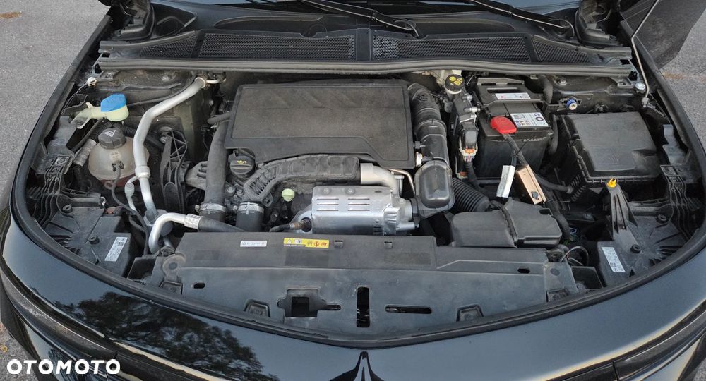Opel Astra 1.2 T GS Line S&S - 15
