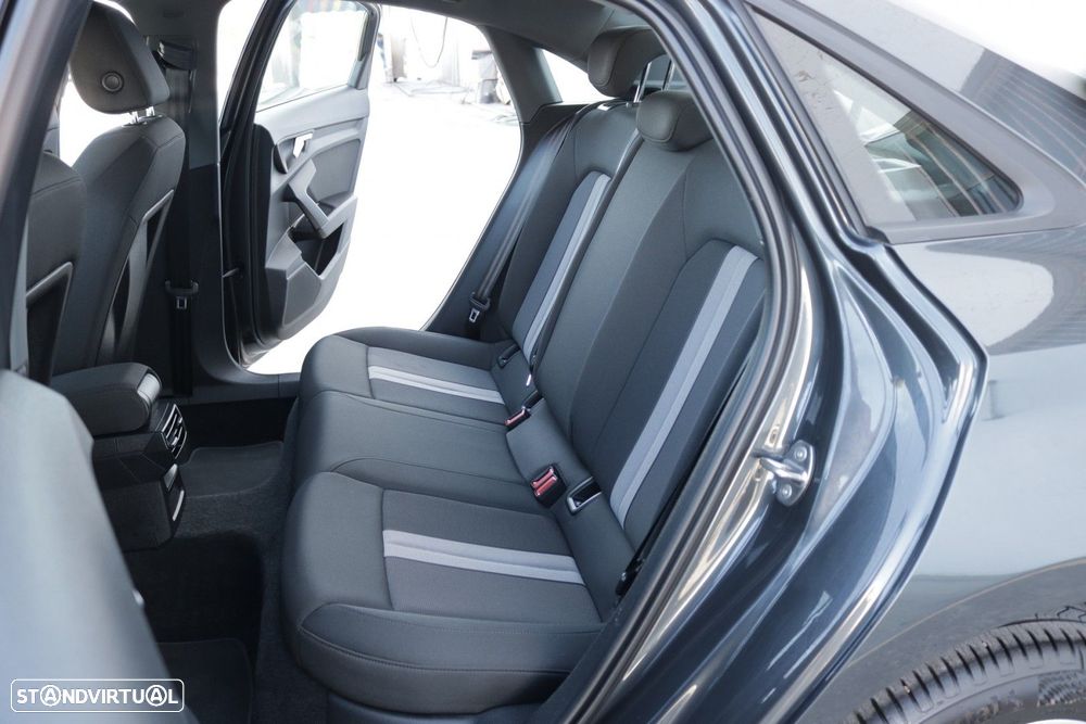 Audi A3 Limousine 30 TDI Advanced - 25