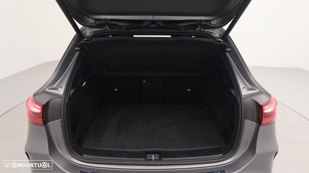 Mercedes-Benz GLA 220 d 4Matic AMG Line - 39