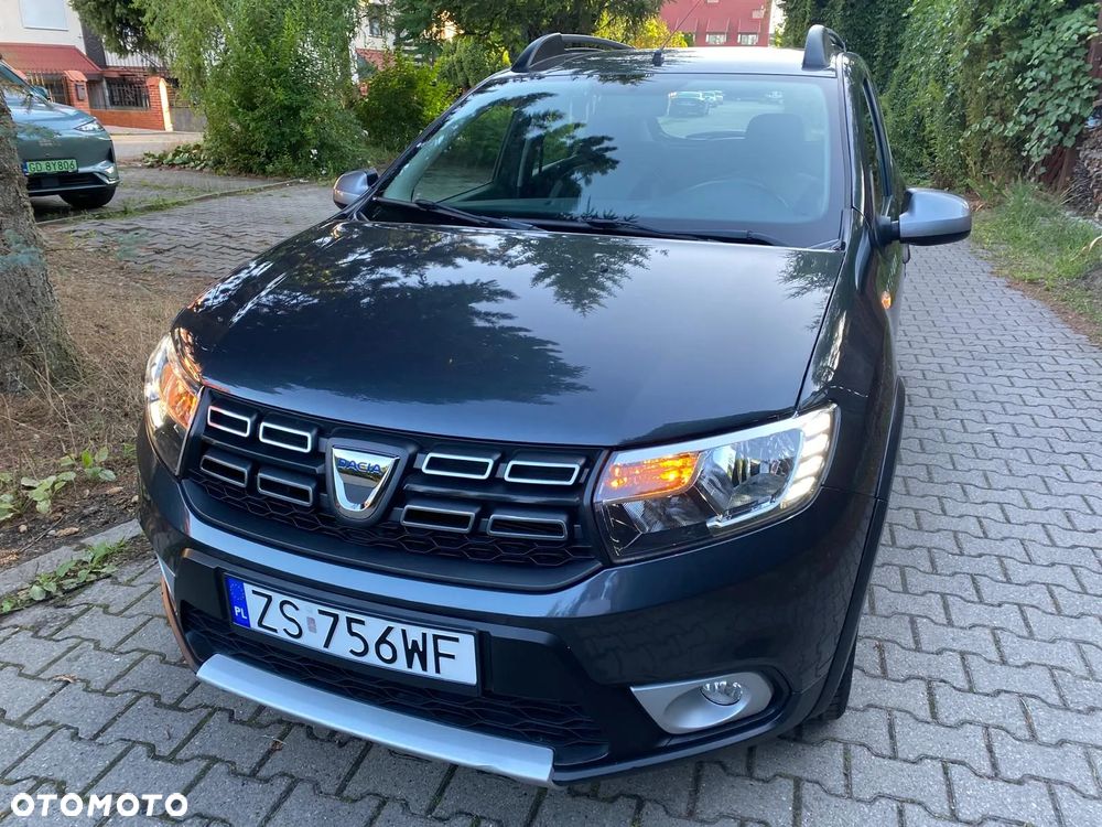 Dacia Sandero Stepway TCe 90 (S&S) Prestige - 8