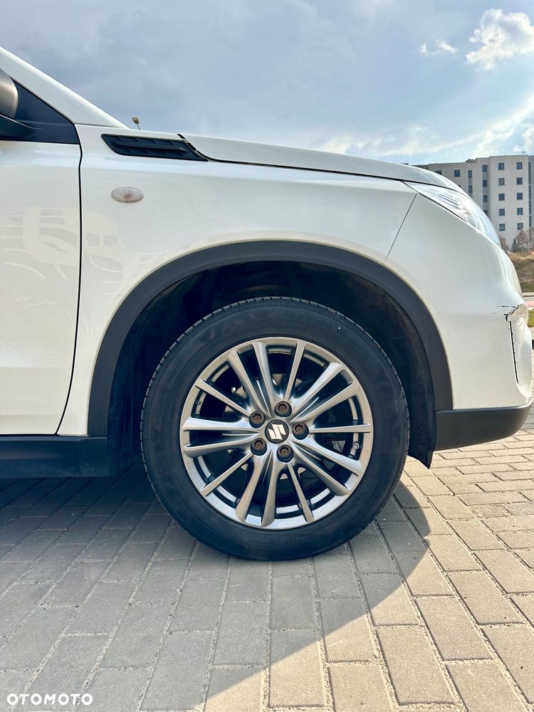 Suzuki Vitara 1.6 Comfort 2WD - 9
