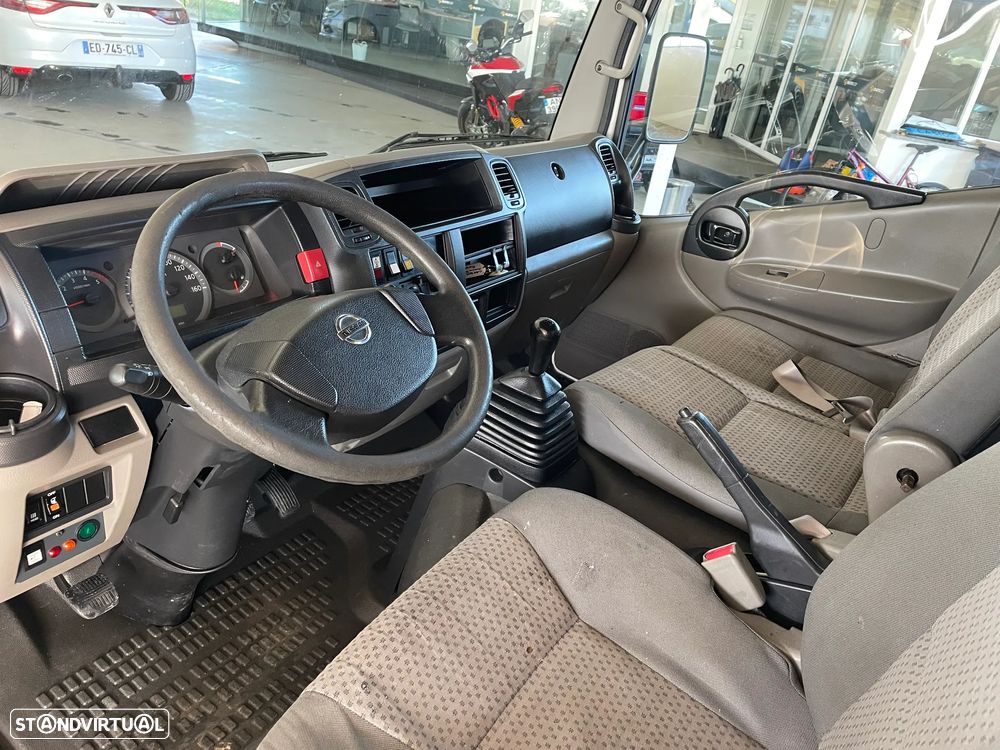 Nissan Cabstar MULTITEL HX 195  20 Mts - 6