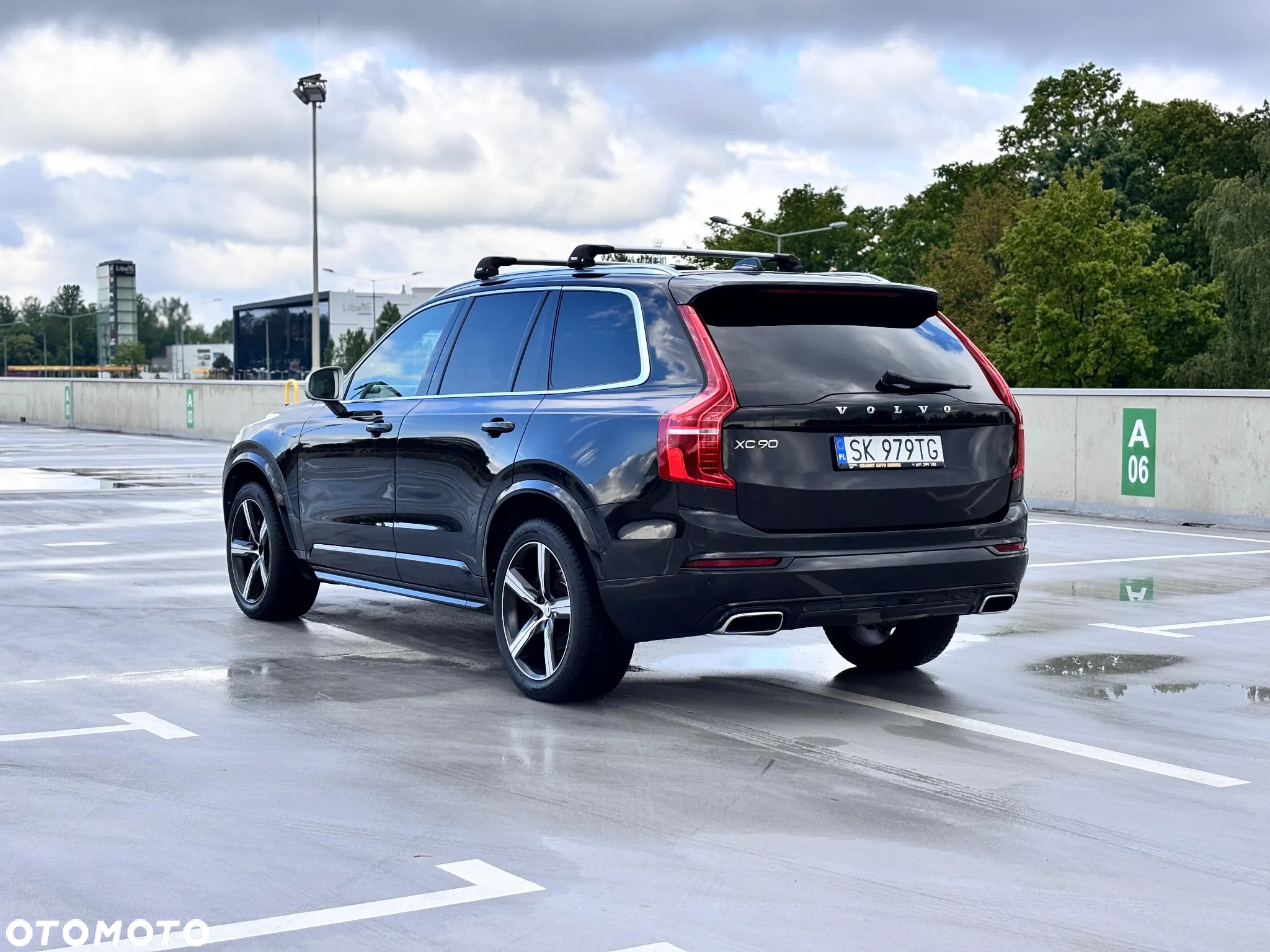 Volvo XC 90 D5 SCR AWD R-Design - 2