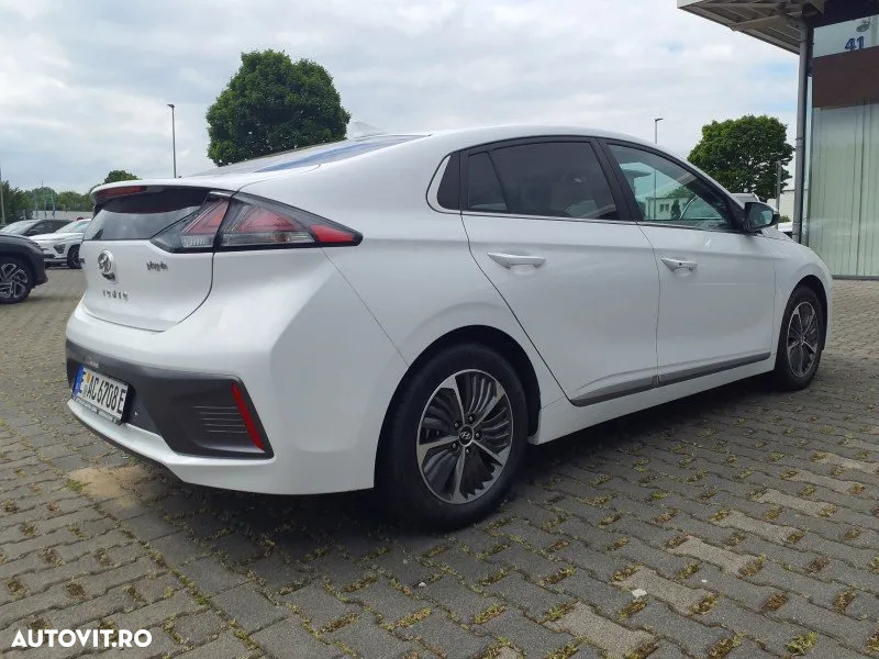 Hyundai IONIQ Plug-in-Hybrid 1.6 GDI Style - 3