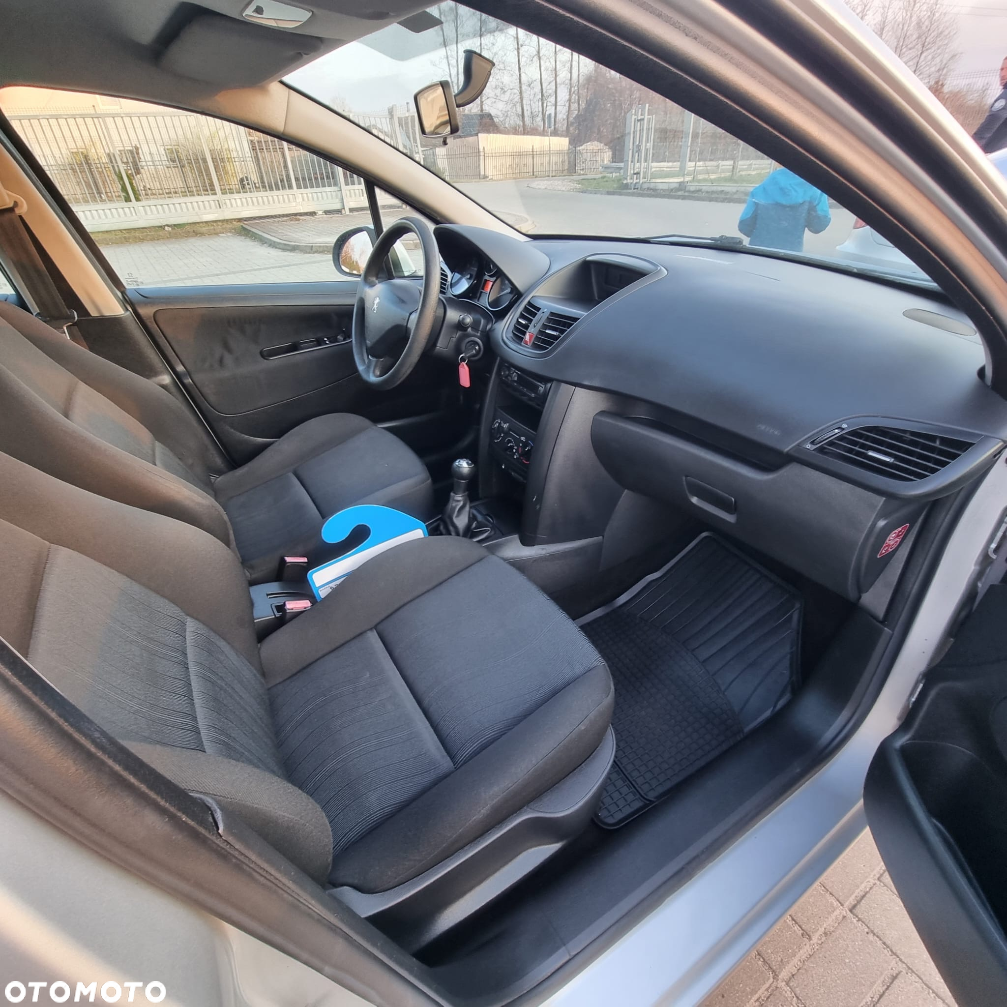 Peugeot 207 1.4 Access - 12