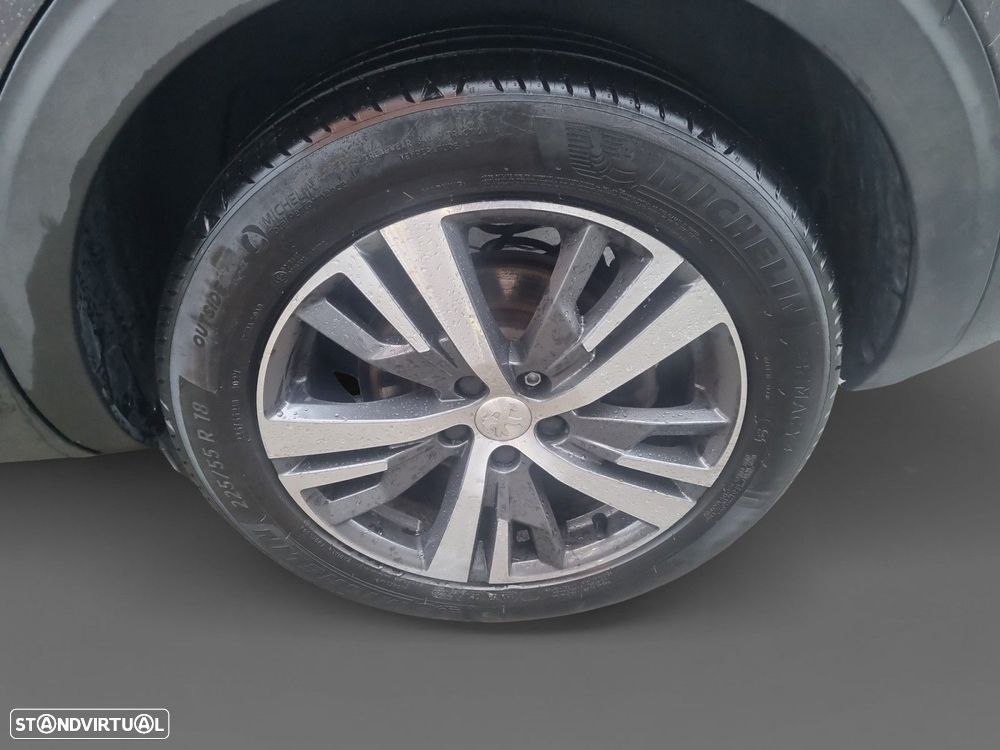 Peugeot 5008 1.5 BlueHDi Allure Pack EAT8 - 14