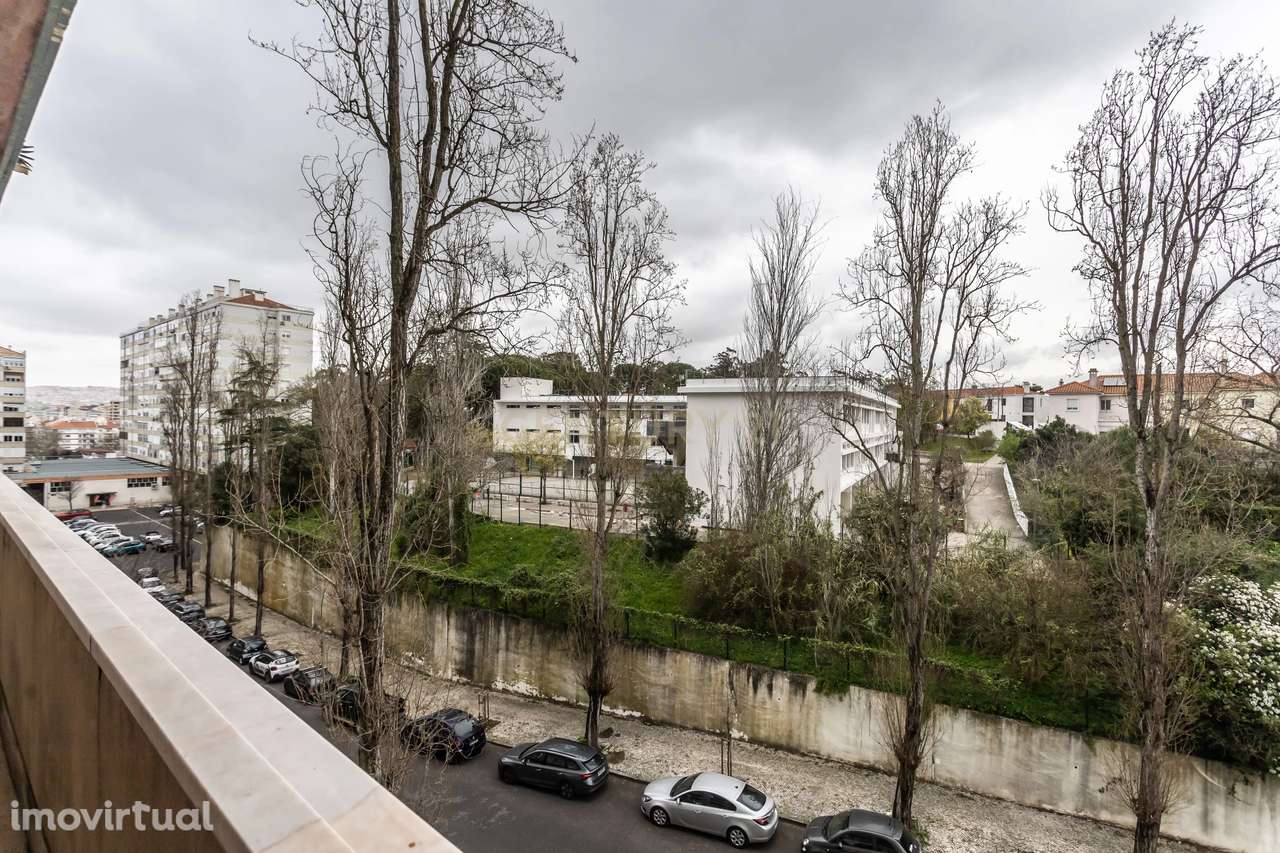 Apartamento T3 em Benfica, Lisboa com Varandas - Grande imagem: 5/34