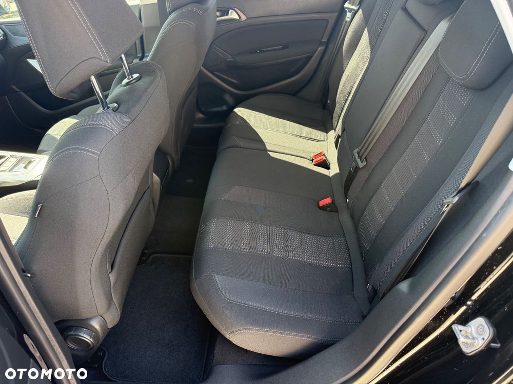 Peugeot 308 - 22