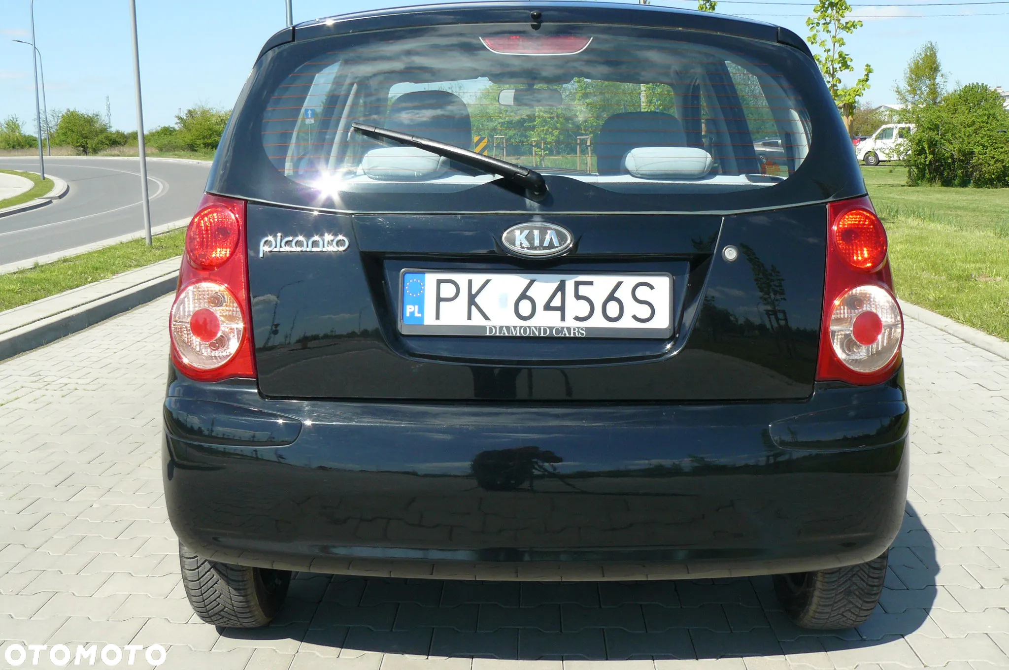 Kia Picanto - 10