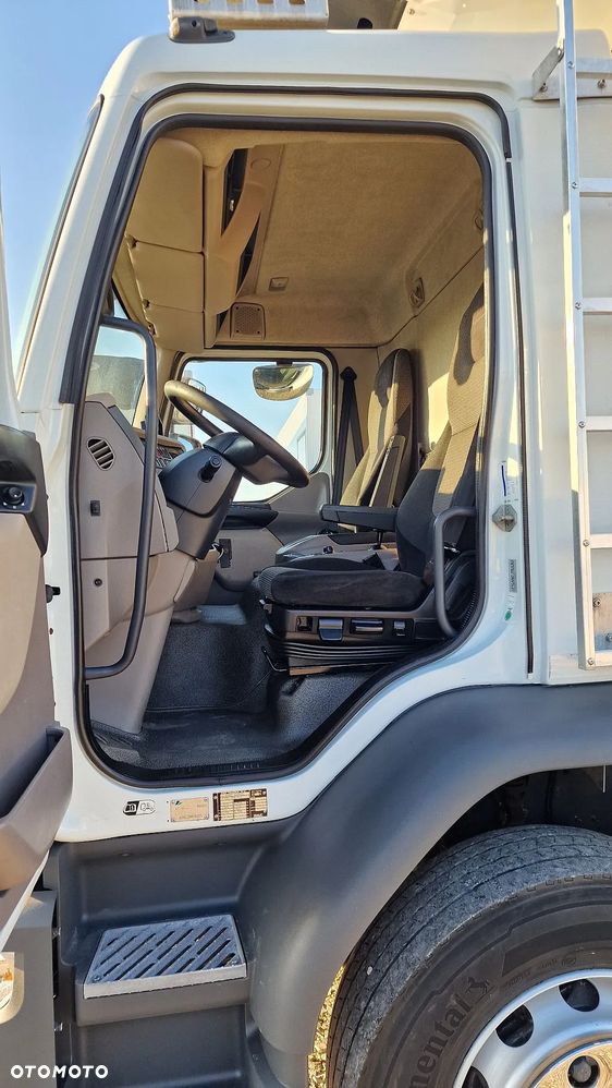 DAF LF 18.250 4x2 Chłodnia Carrier 1150 mono - 14