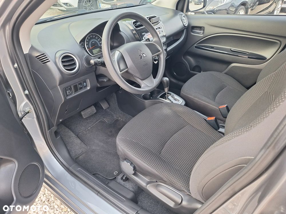 Mitsubishi Space Star - 15