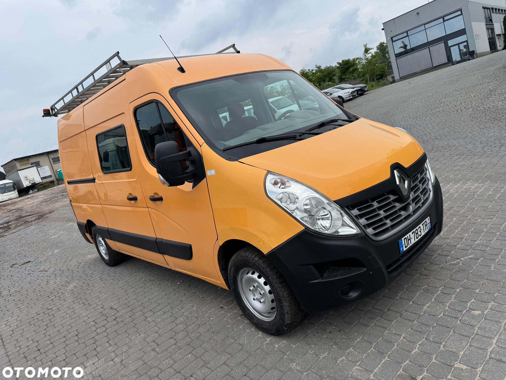 Renault Master Brygadówka 2014 r. Klima NAVI 7 Osobowy Bagażnik Dachowy Drabinka - 4