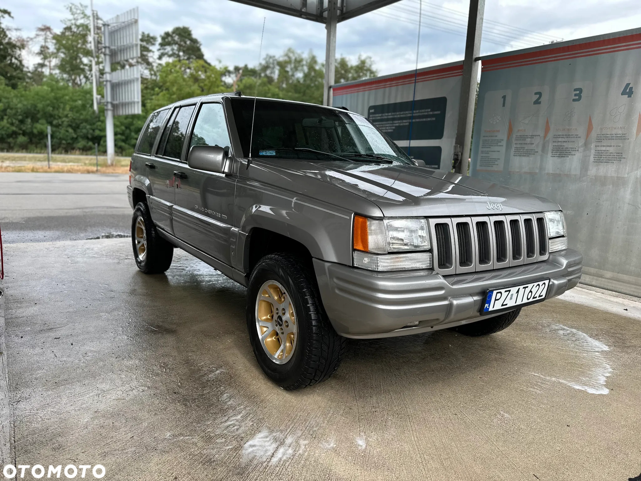 Jeep Grand Cherokee 5.2 Limited - 18