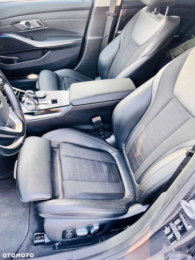 BMW Seria 3 - 12