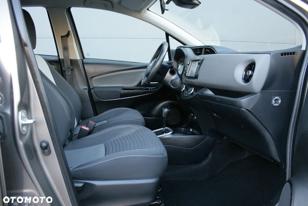 Toyota Yaris - 18