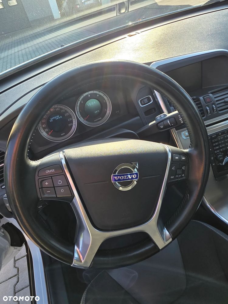 Volvo XC 60 - 20