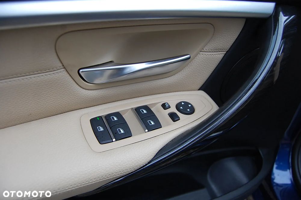 BMW Seria 3 - 35