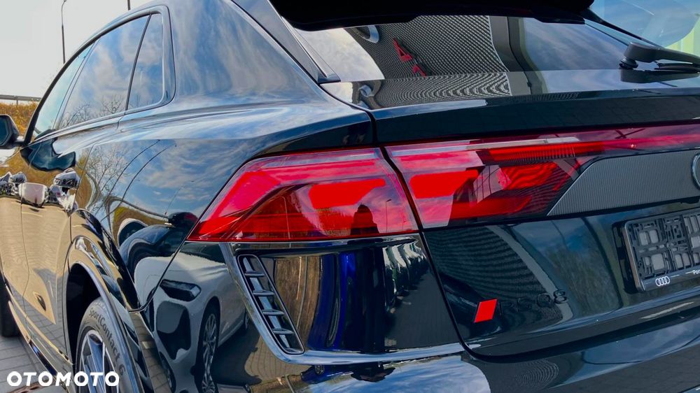 Audi RS Q8 - 11