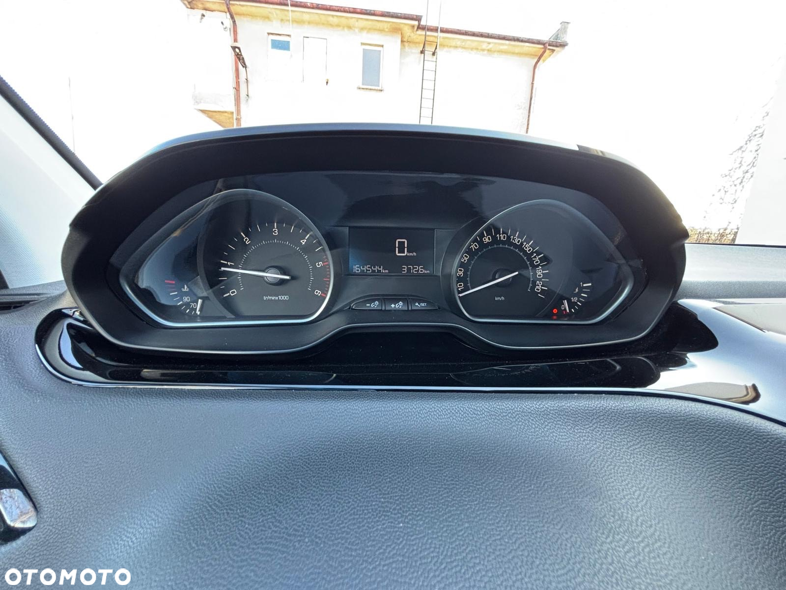 Peugeot 208 1.6 BlueHDi Active - 16