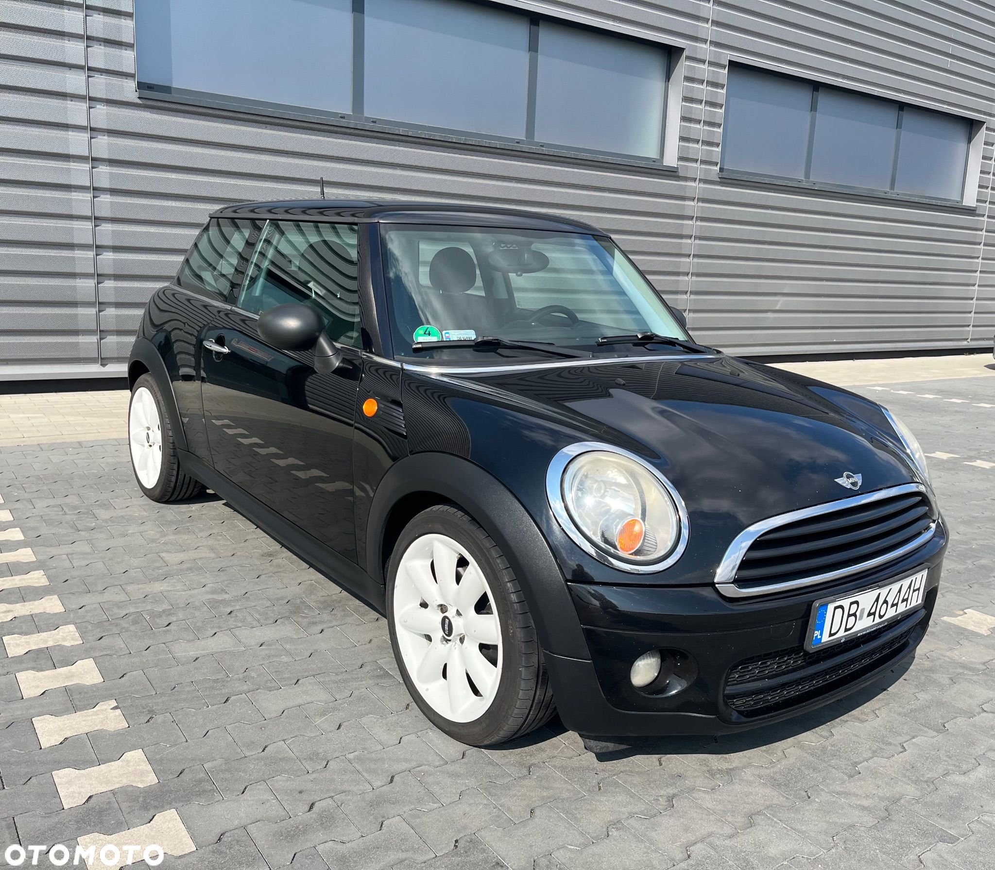 MINI ONE D - 1