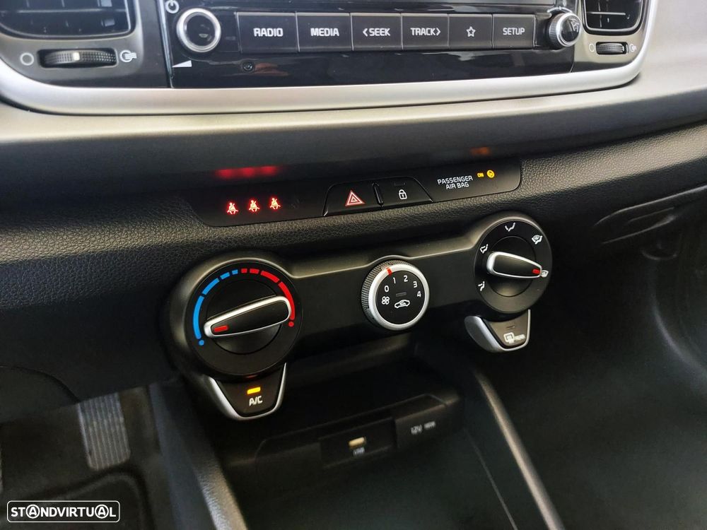 Kia Rio 1.2 CVVT Dynamic - 29