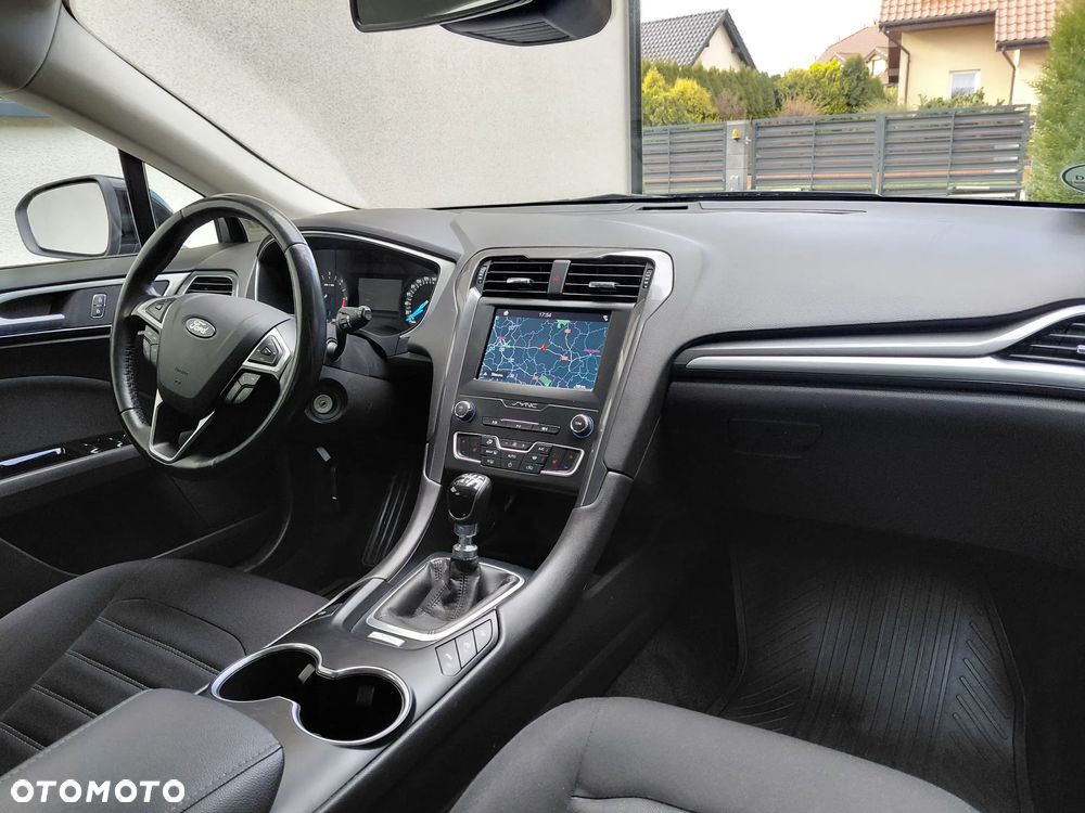 Ford Mondeo 2.0 TDCi Titanium - 16