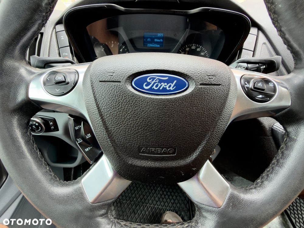 Ford TRANSIT - 21