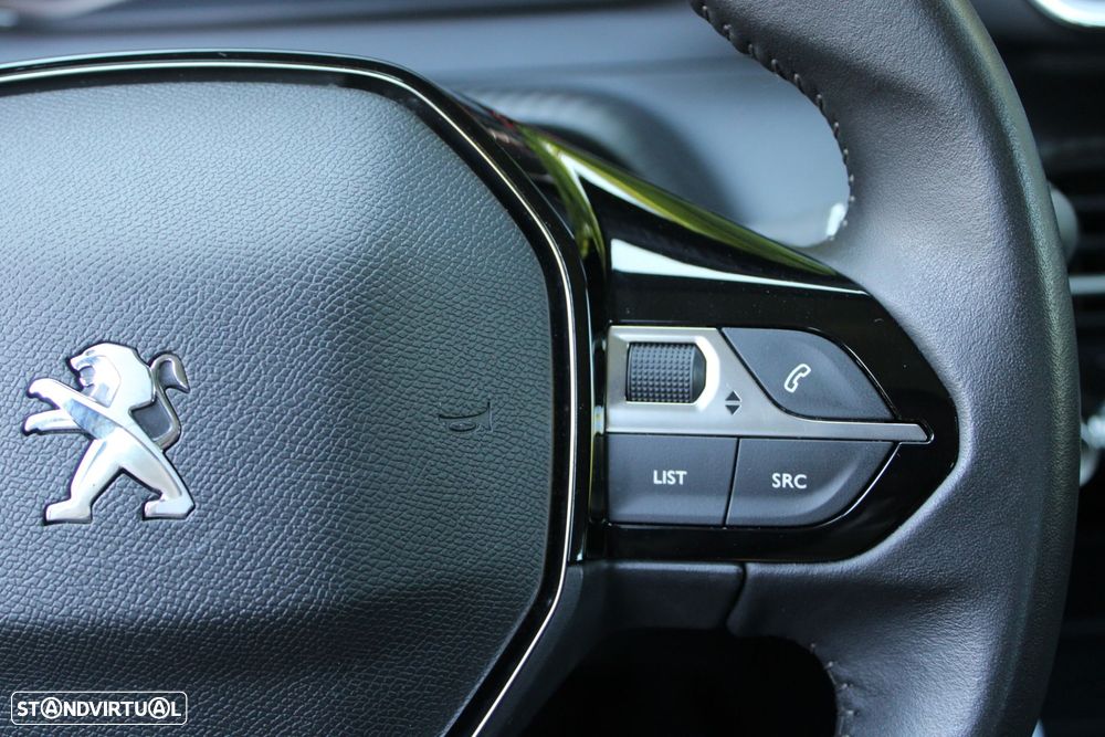 Peugeot 208 1.2 PureTech Active - 12