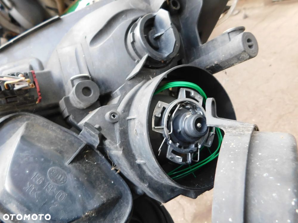 Lampa prawa przód OPEL VECTRA C SIGNUM GTS XENON HELLA - 7