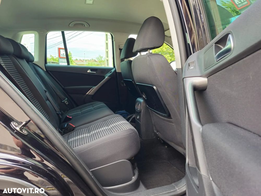 Volkswagen Tiguan 2.0 TDI 4Motion Sport & Style - 9