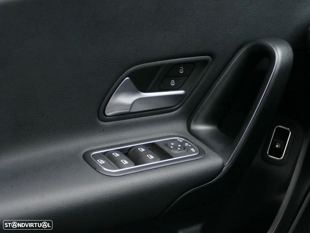 Mercedes-Benz A 250 e Style Plus - 33