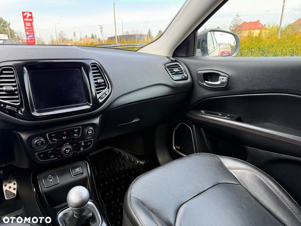 Jeep Compass 1.4 TMair Limited FWD S&S - 16