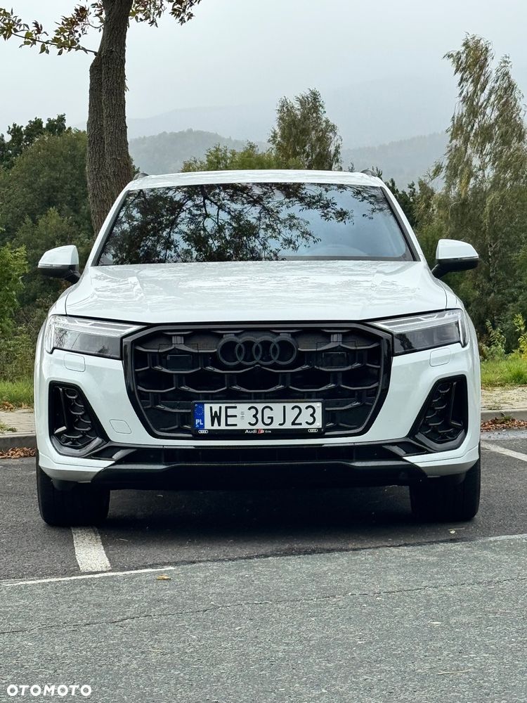 Audi Q7 - 32