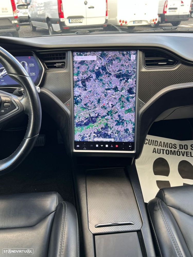 Tesla Model S Long Range AWD - 29