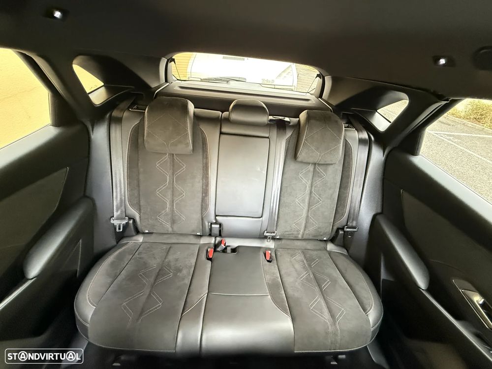 DS DS7 BlueHDI 130 Aut. Performance Line - 39