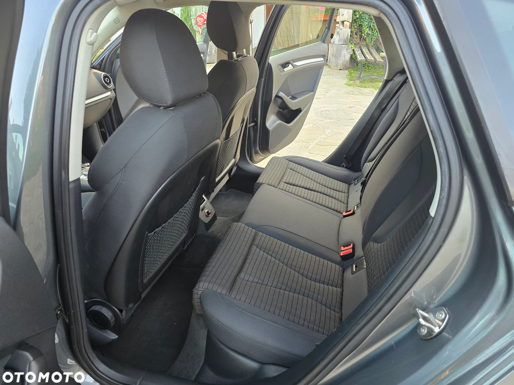 Audi A3 Sportback 2.0 TDI Attraction S tronic - 28