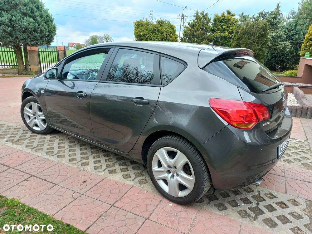Opel Astra 1.4 Turbo - 3