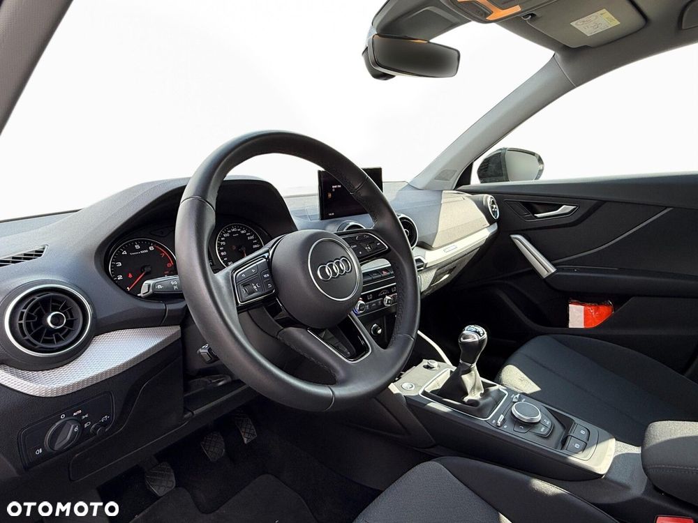 Audi Q2 30 TFSI Advanced - 13