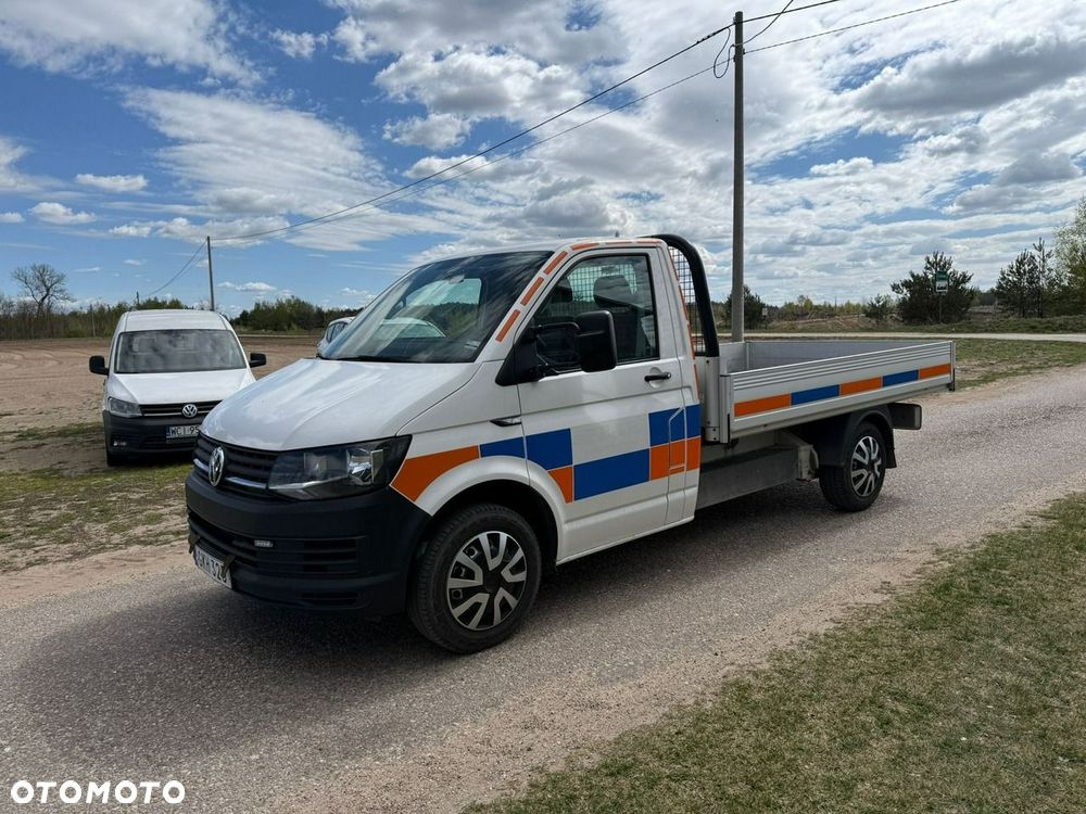 Volkswagen Transporter - 2