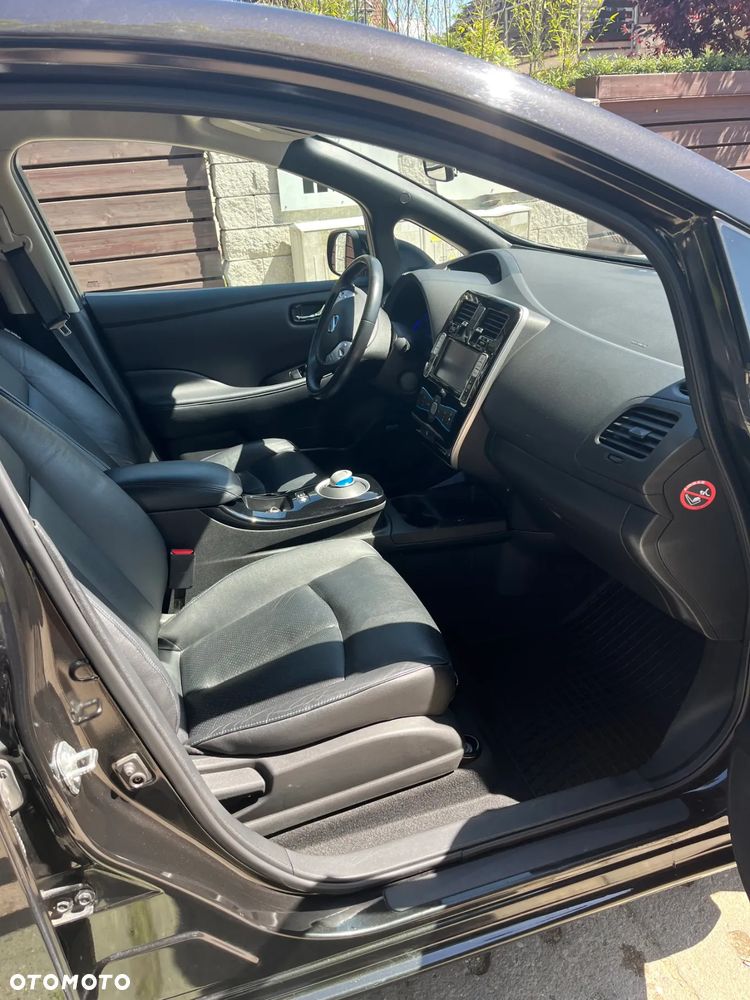 Nissan Leaf 30 kWh (mit Batterie) Tekna - 6