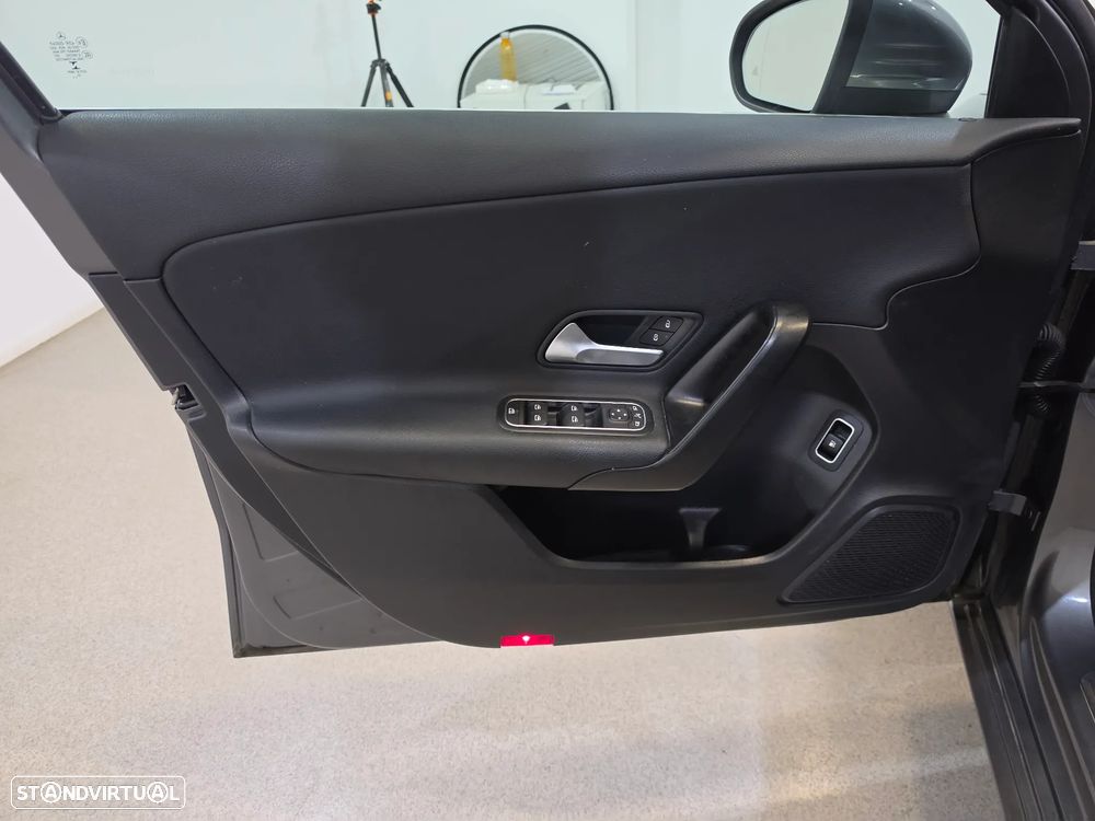 Mercedes-Benz A 250 e Progressive - 14