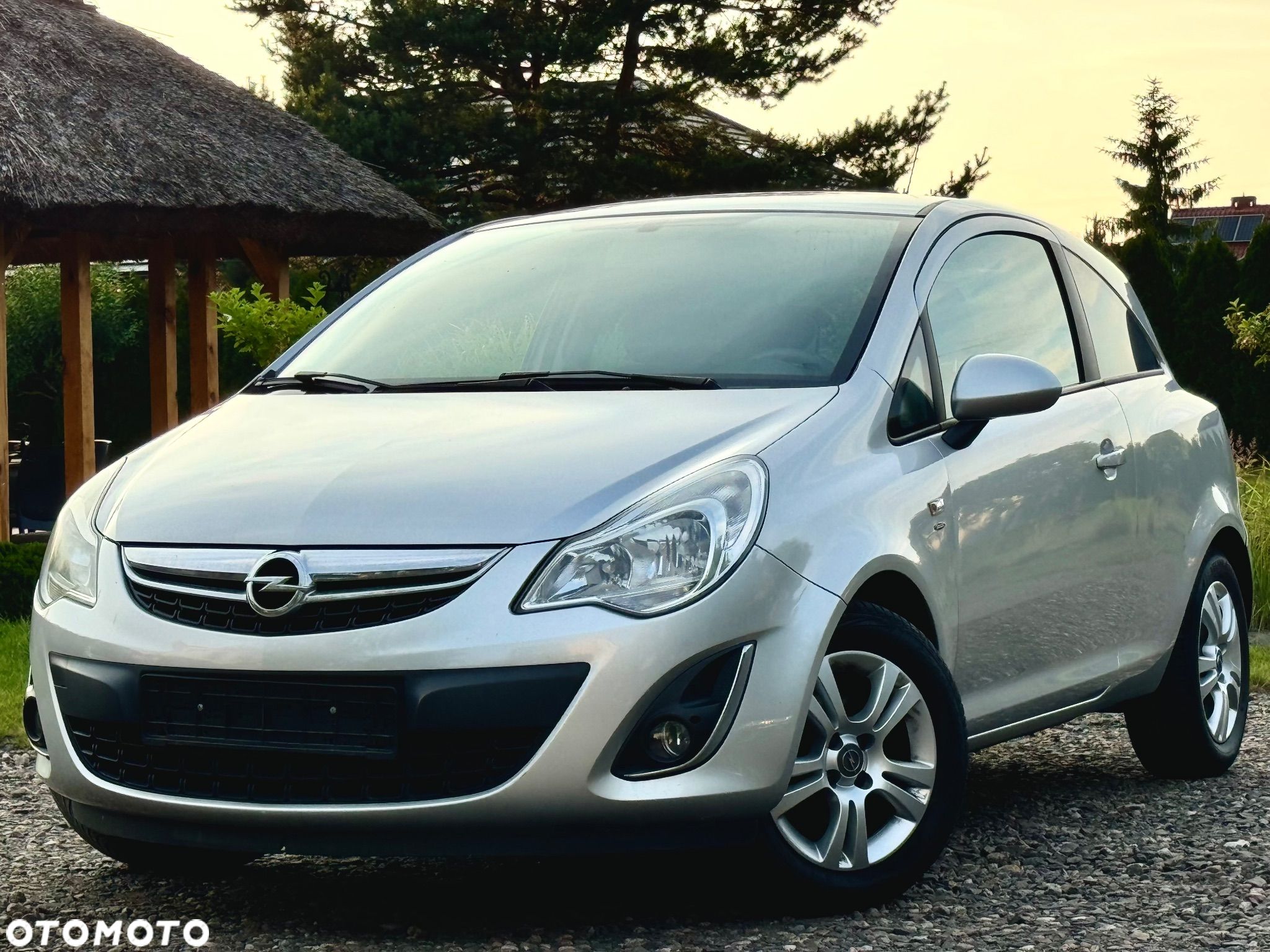 Opel Corsa 1.4 16V Satellite - 1
