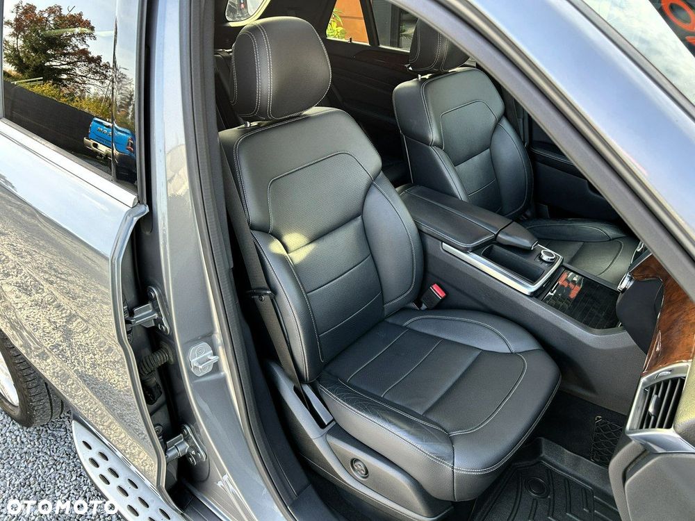 Mercedes-Benz ML - 30