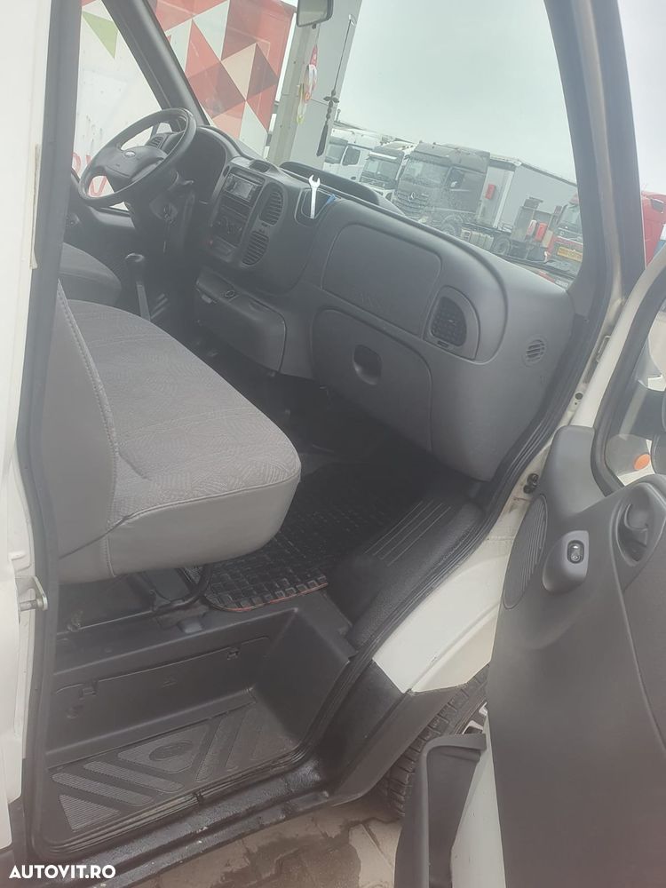 Ford Transit - 5