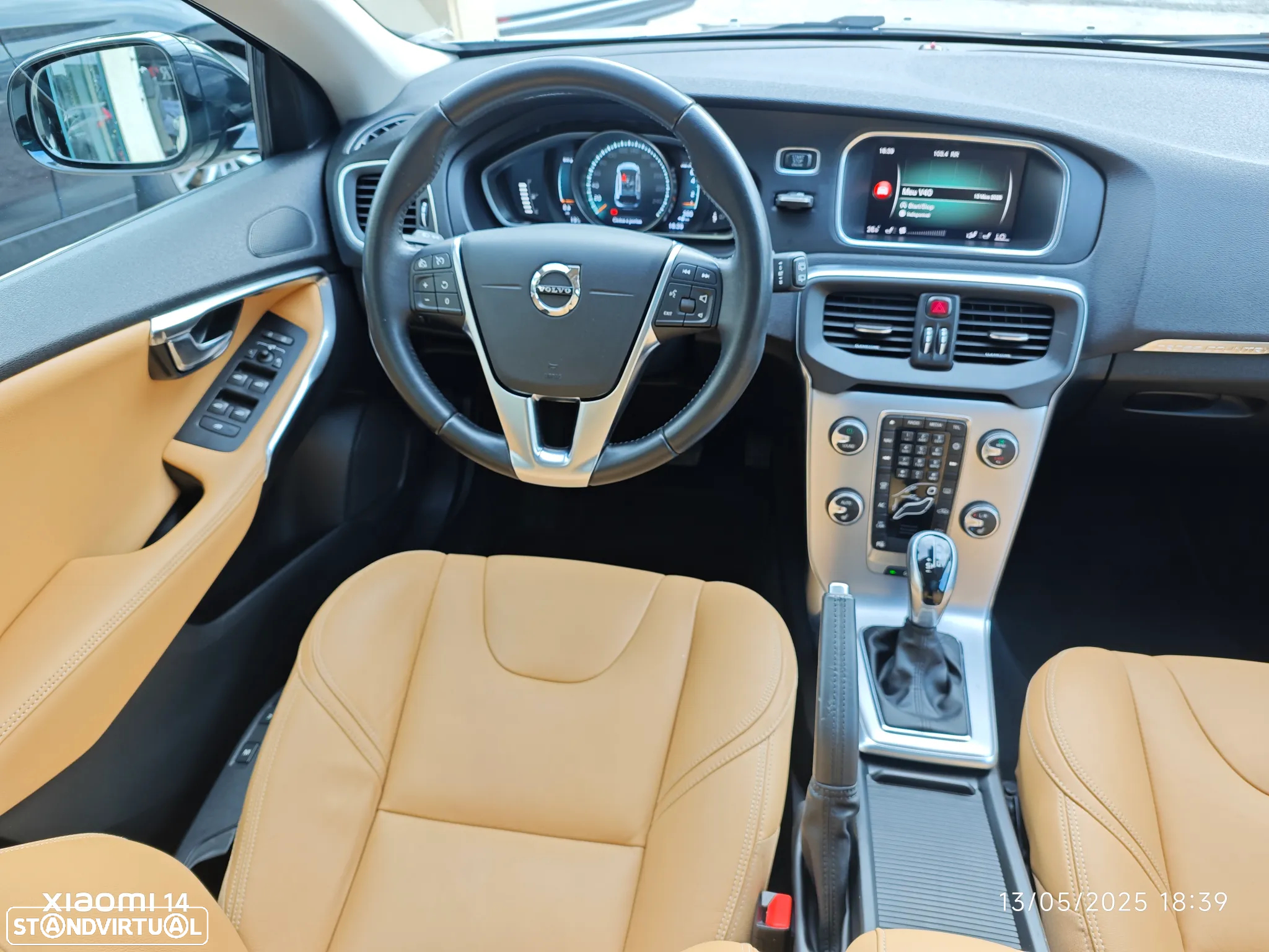 Volvo V40 Cross Country 1.5 T3 Summum Geartronic - 32