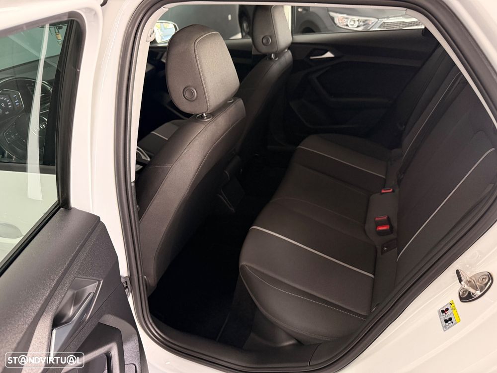 Audi A1 Sportback 30 TFSI Advanced - 24