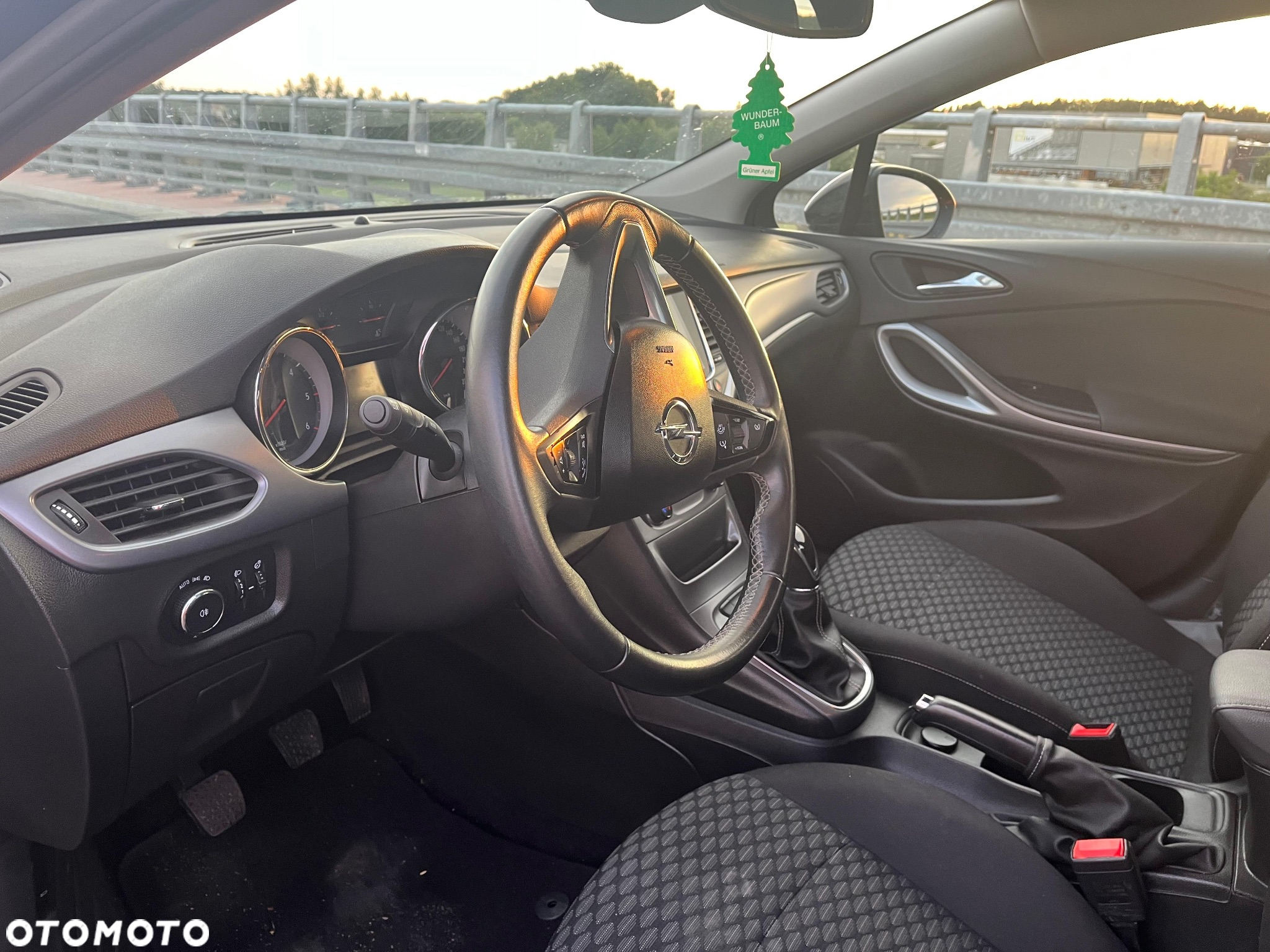 Opel Astra 1.6 D (CDTI) Start/Stop Sports Tourer Edition - 8