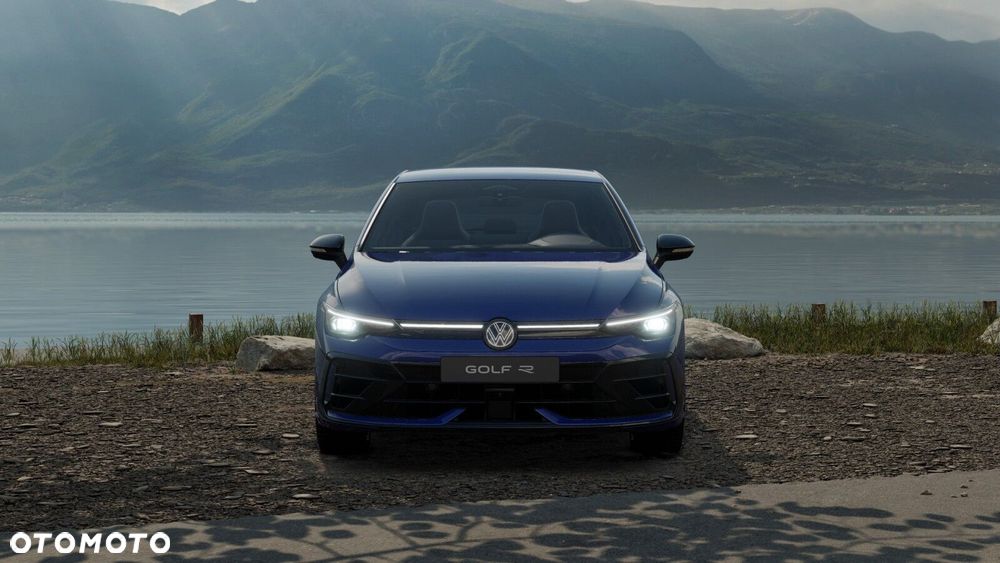 Volkswagen Golf - 6